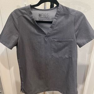 Figs grey top